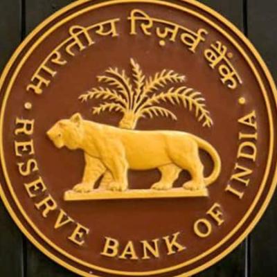रियल एस्टेट में आने वाला है बूम! RBI के इस फैसले से खूब बढ़ सकती है घरों की डिमांड, जानें एक्सपर्ट्स की राय
